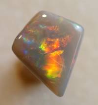 1a-10-1-gray opal 2,0ct.